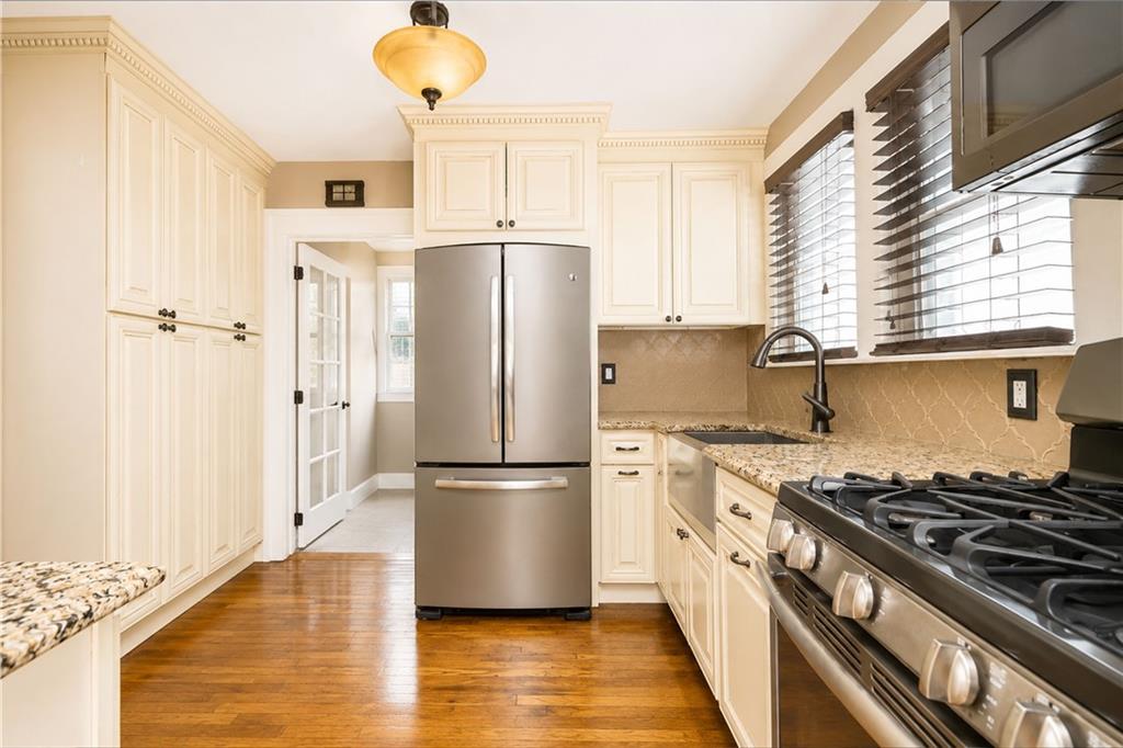 69 Chelsea Street Tottenville Staten Island NY 10307