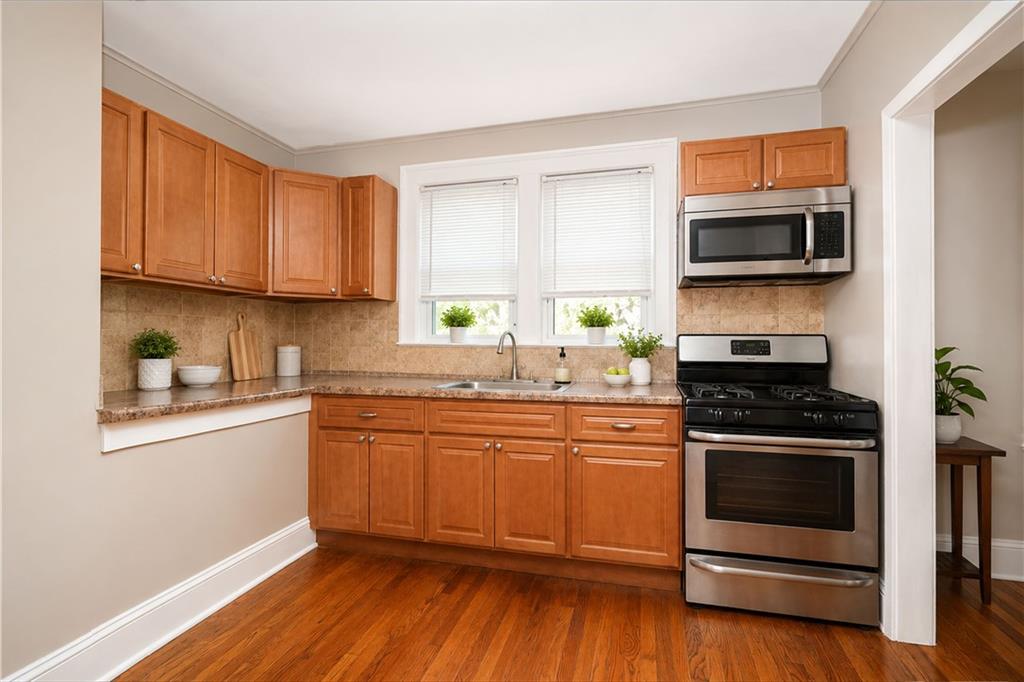 69 Chelsea Street Tottenville Staten Island NY 10307