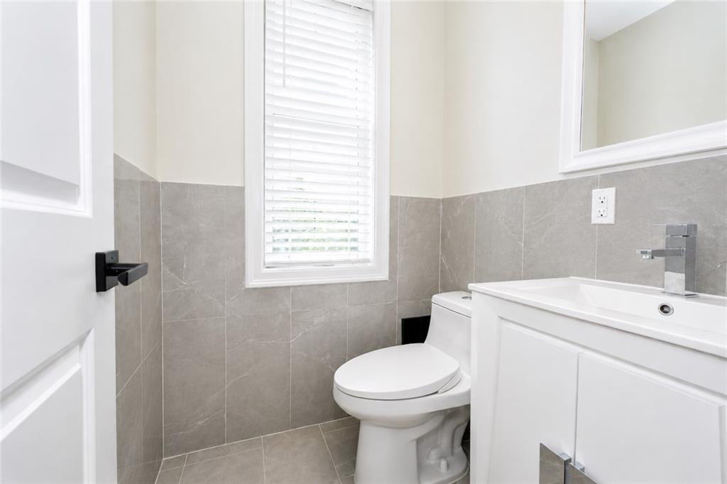 2423 East 69th Street Bergen Beach Brooklyn NY 11234