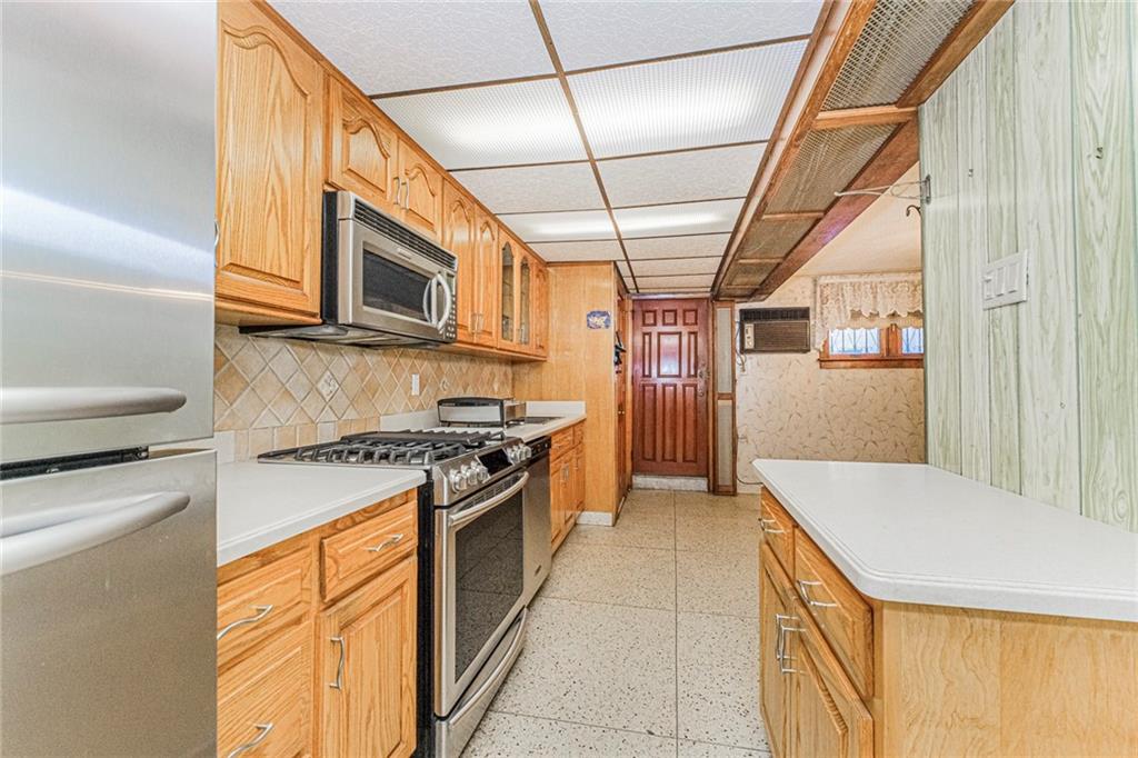 250 Bay 14th Street Bath Beach Brooklyn NY 11214