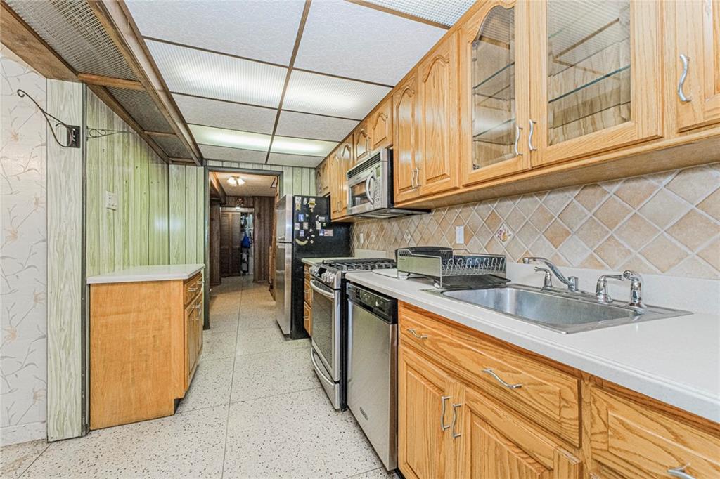 250 Bay 14th Street Bath Beach Brooklyn NY 11214