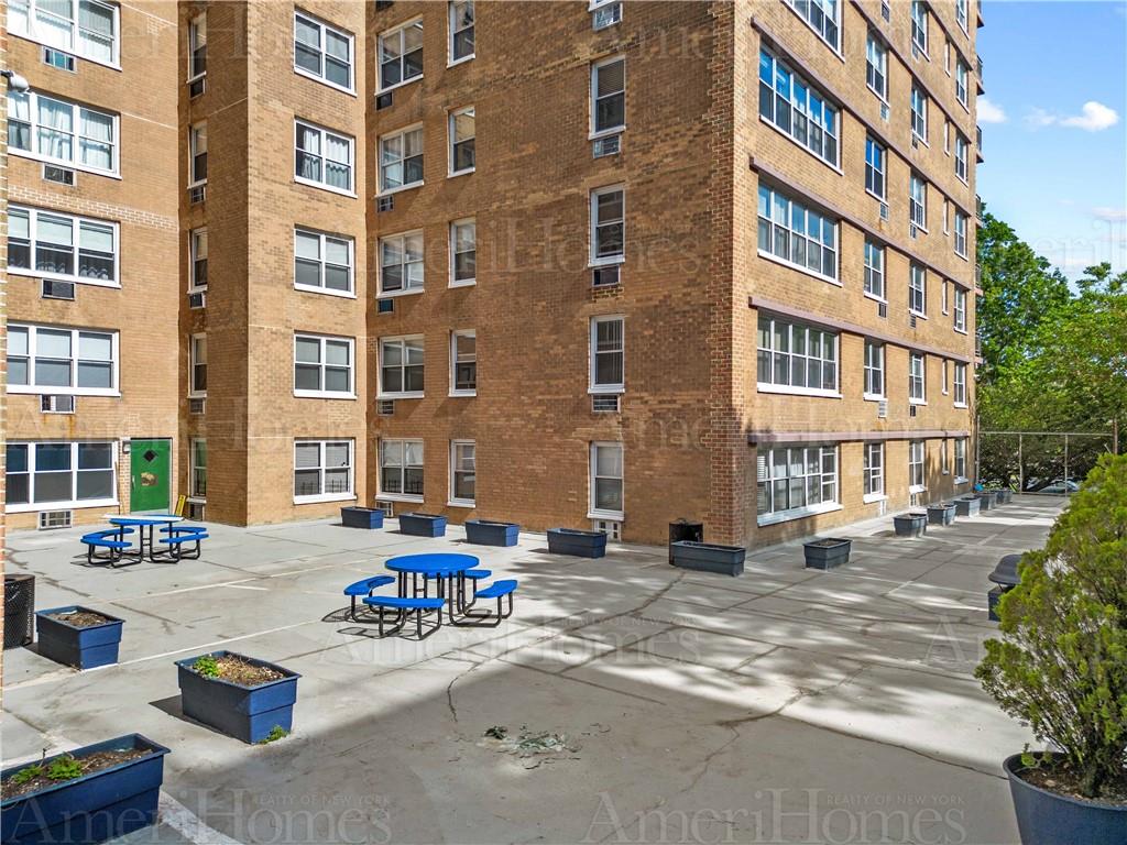 2650 Ocean Parkway Gravesend Brooklyn NY 11235