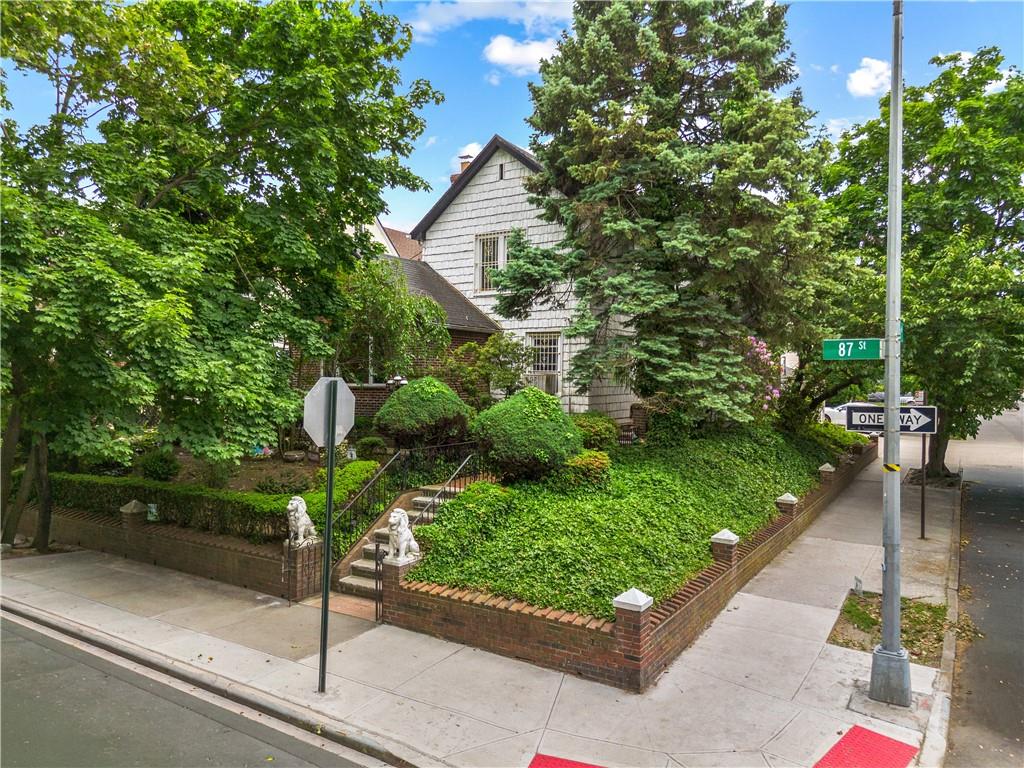 32 87th Street Bay Ridge Brooklyn NY 11209
