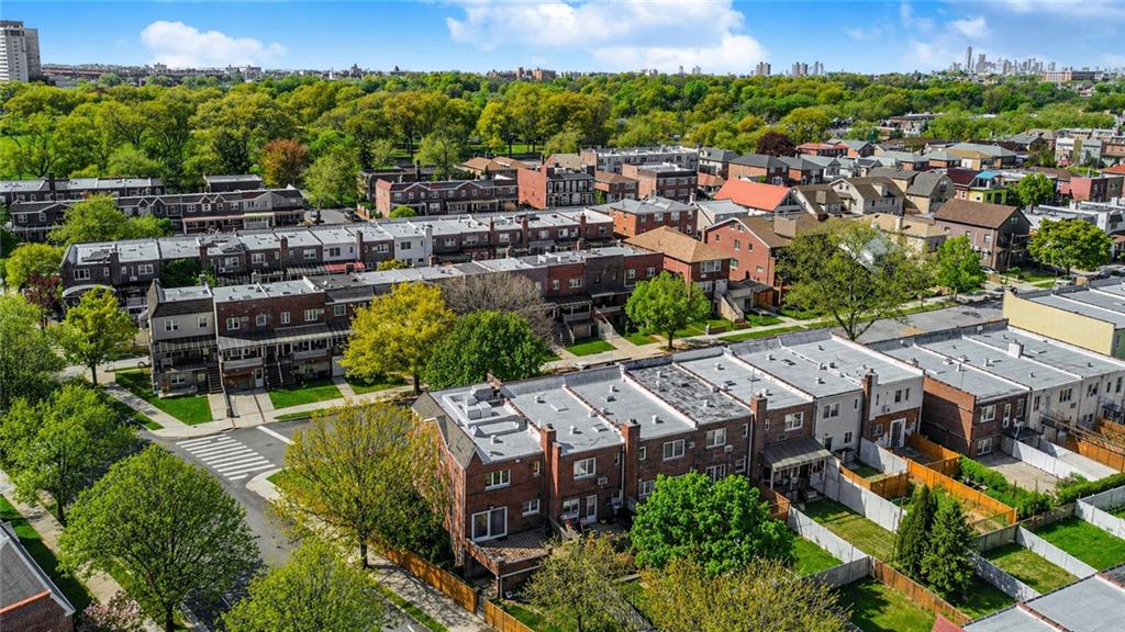 347 Bay 10th Street Dyker Heights Brooklyn NY 11228