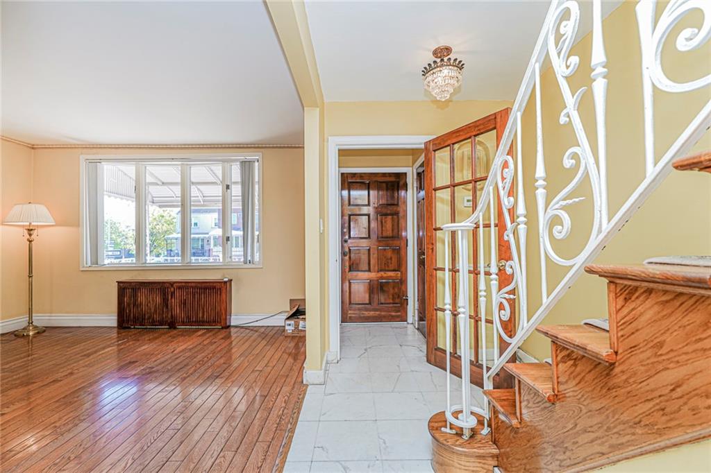347 Bay 10th Street Dyker Heights Brooklyn NY 11228