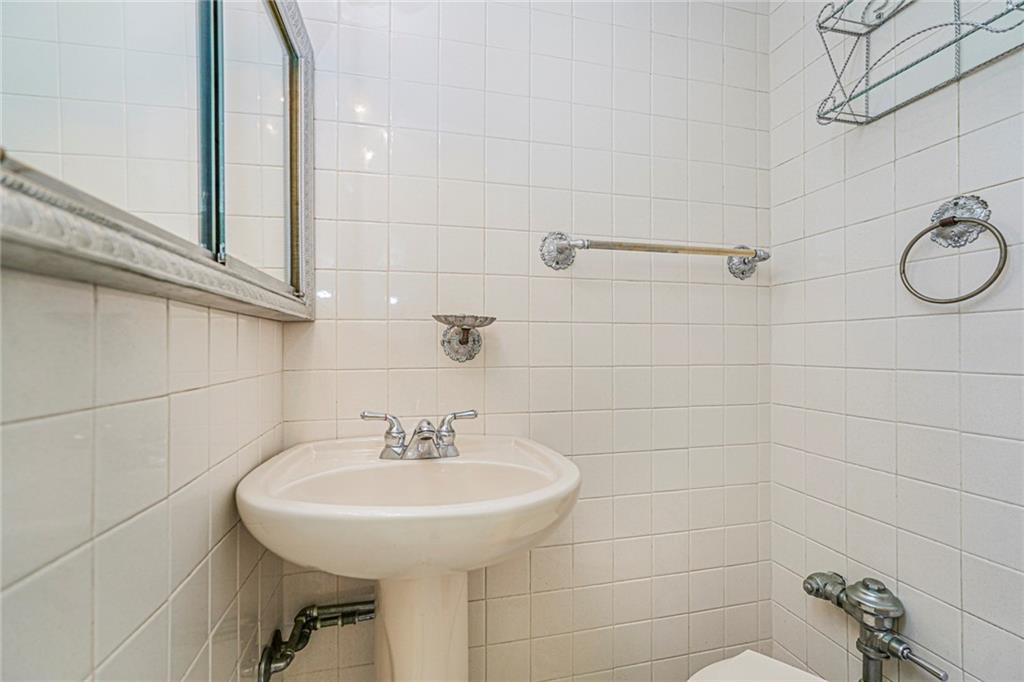 347 Bay 10th Street Dyker Heights Brooklyn NY 11228