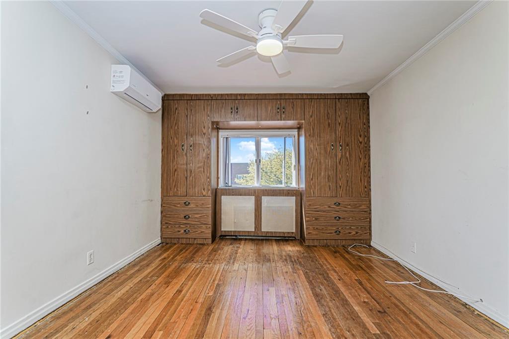 347 Bay 10th Street Dyker Heights Brooklyn NY 11228