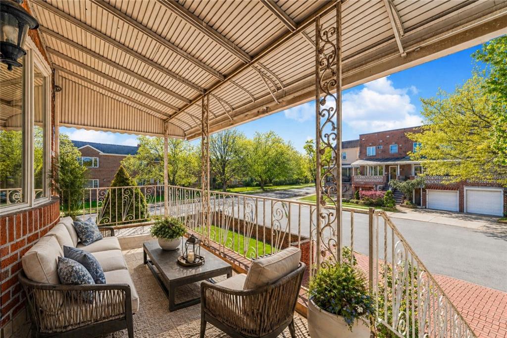 347 Bay 10th Street Dyker Heights Brooklyn NY 11228