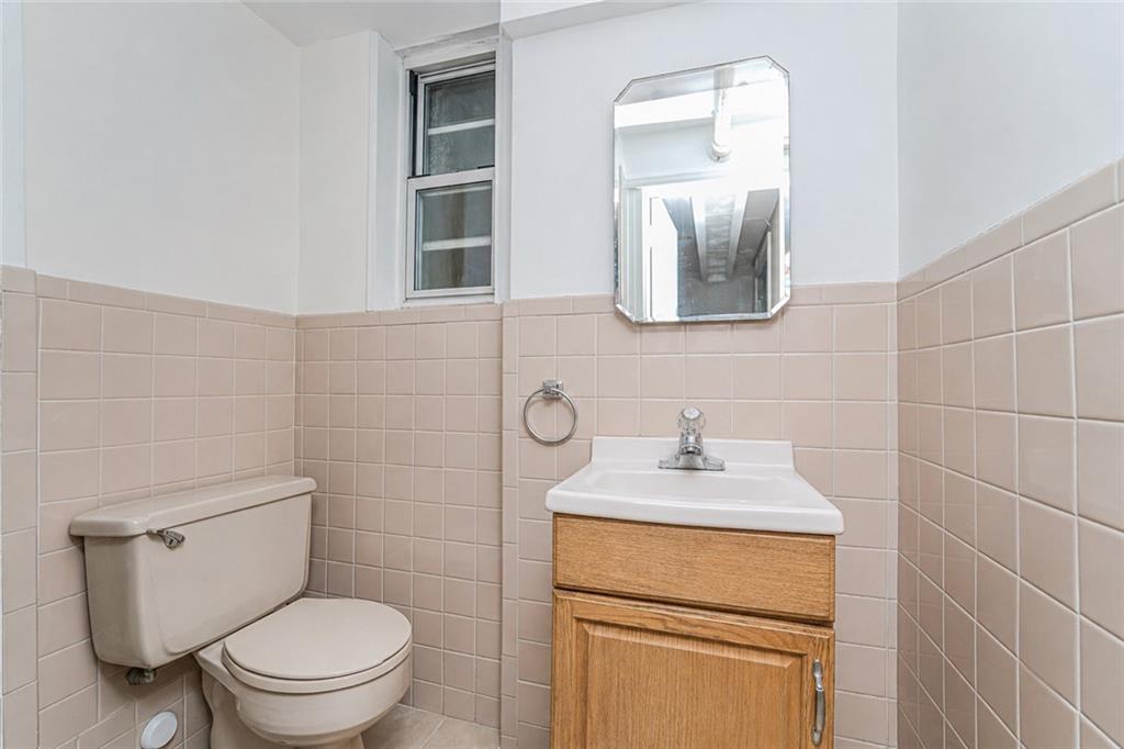 347 Bay 10th Street Dyker Heights Brooklyn NY 11228