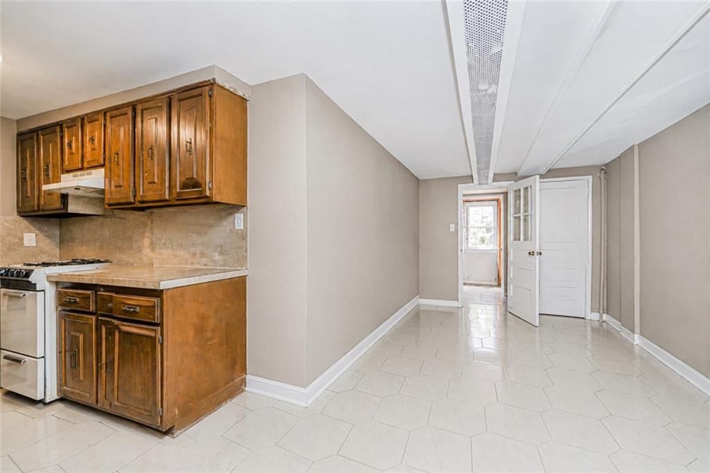 347 Bay 10th Street Dyker Heights Brooklyn NY 11228