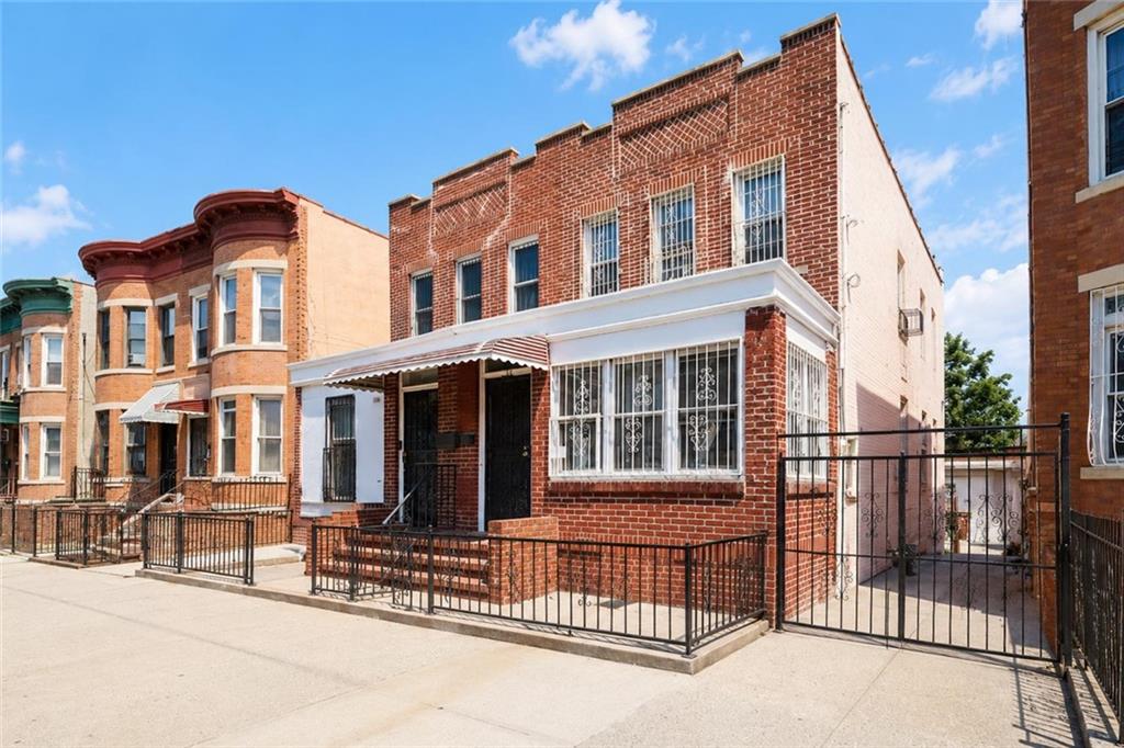 193 Forbell Street East New York Brooklyn NY 11208