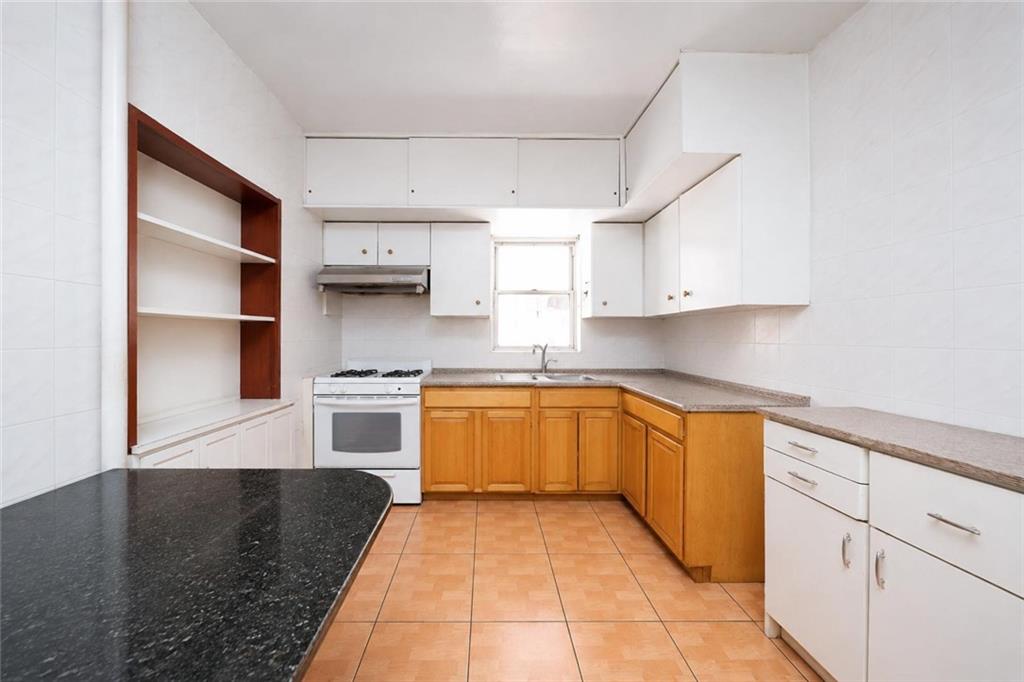 193 Forbell Street East New York Brooklyn NY 11208