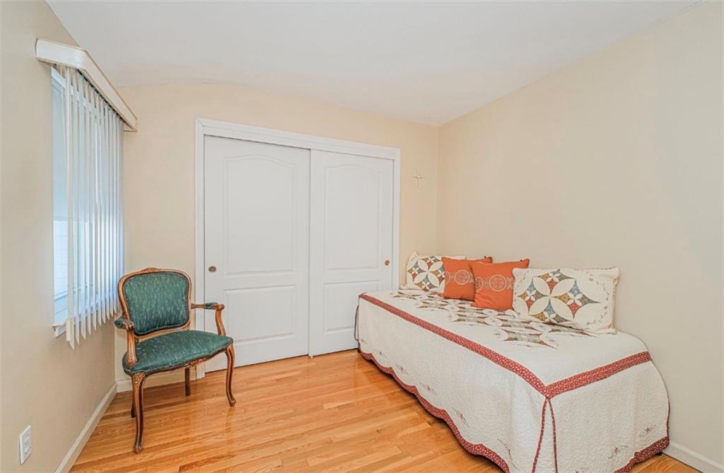 285 Robinson Avenue Eltingville Staten Island NY 10312