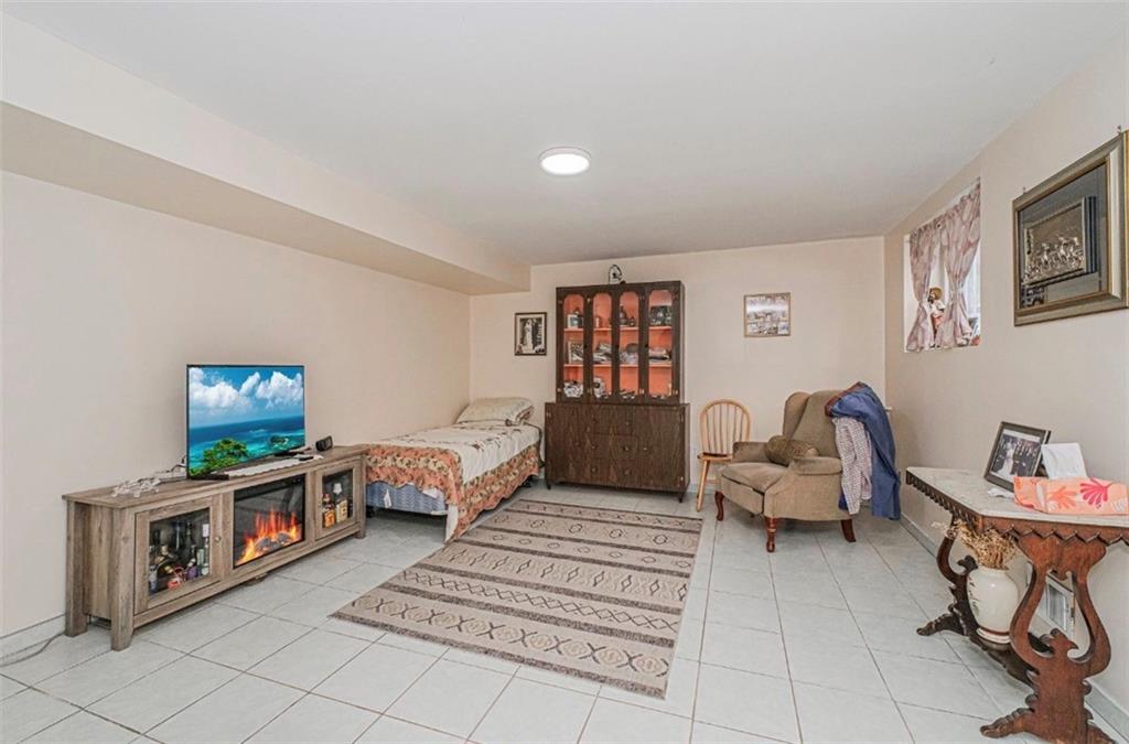 285 Robinson Avenue Eltingville Staten Island NY 10312