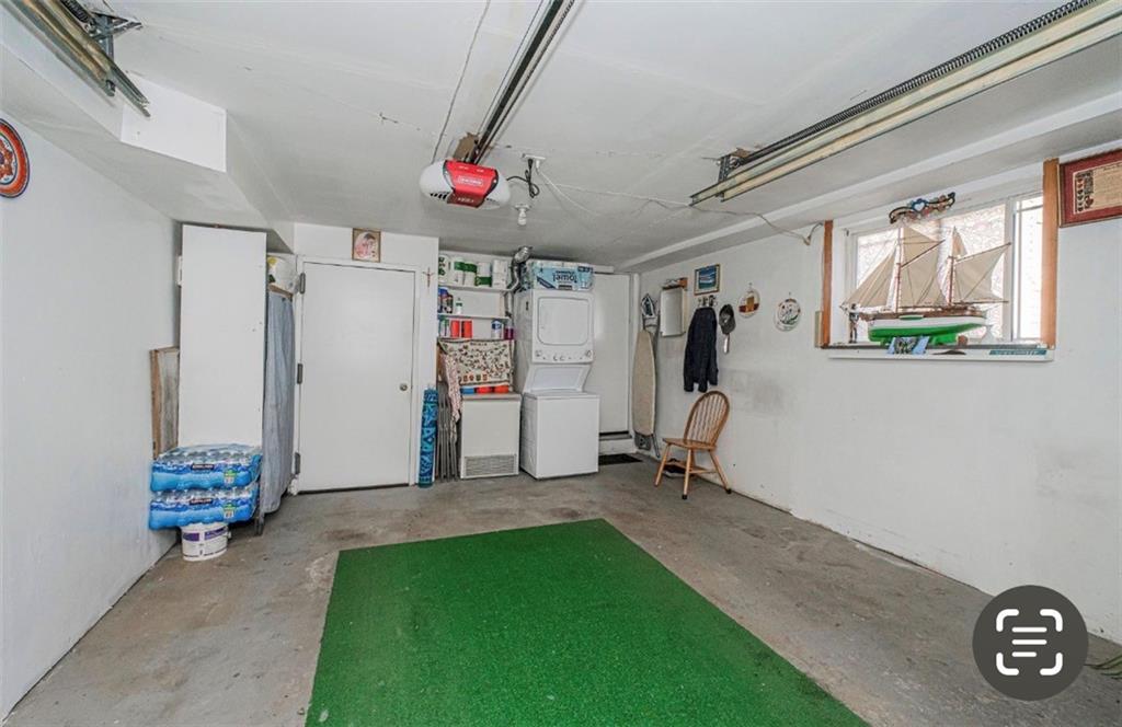 285 Robinson Avenue Eltingville Staten Island NY 10312