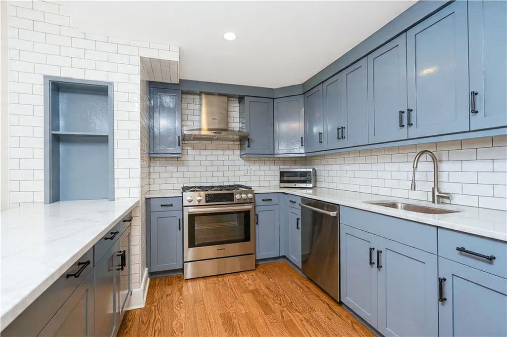 90 Bay Street Land St. George Staten Island NY 10301