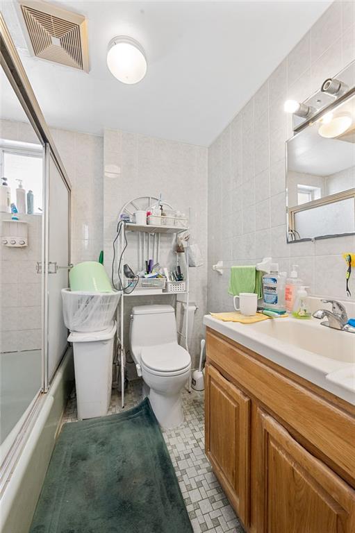 1817 63rd Street Bensonhurst Brooklyn NY 11204
