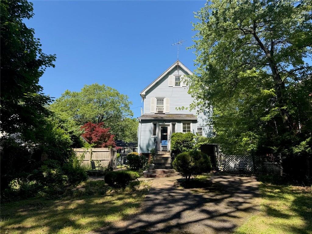 65 Woodvale Avenue Prince's Bay Staten Island NY 10309