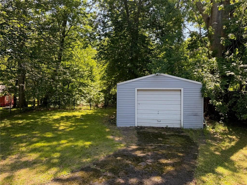 65 Woodvale Avenue Prince's Bay Staten Island NY 10309