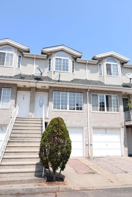 250 Edgewater Street Rosebank Staten Island NY 10305