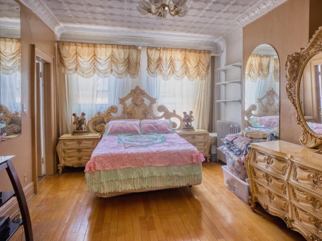 850 McDonald Avenue Borough Park Brooklyn NY 11218
