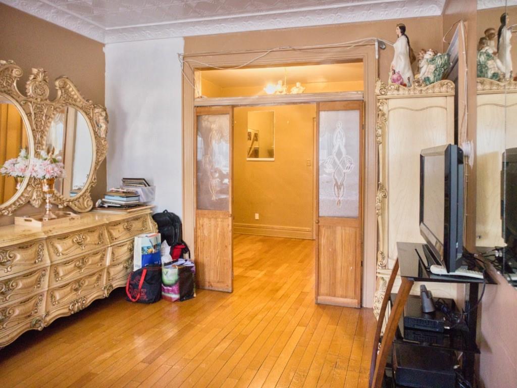 850 McDonald Avenue Borough Park Brooklyn NY 11218