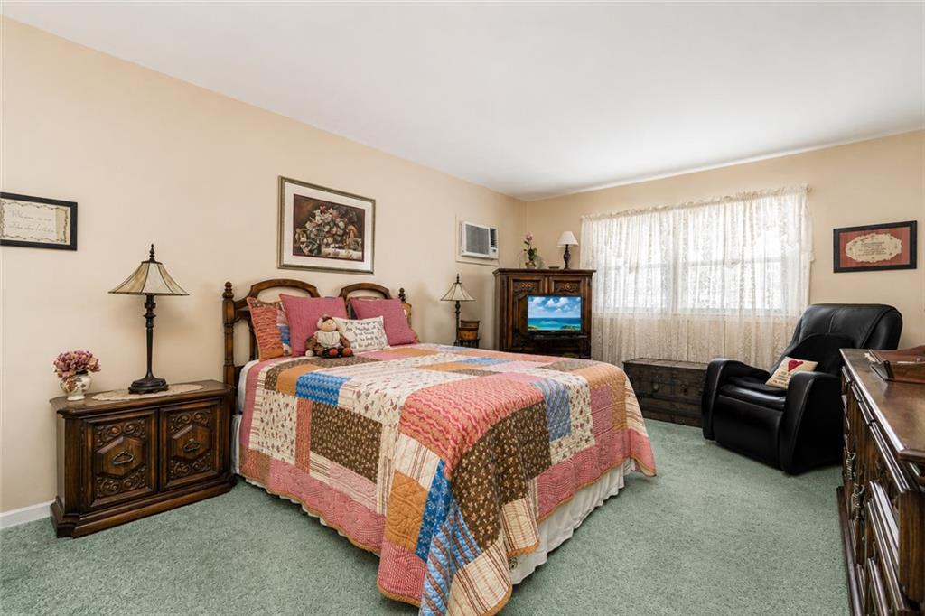 60 Bay Terrace Bay Terrace Staten Island NY 10306