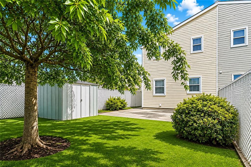 60 Bay Terrace Bay Terrace Staten Island NY 10306