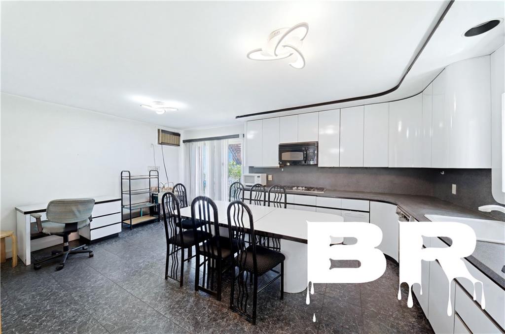 1047 Gravesend Neck Road Sheepshead Bay Brooklyn NY 11229