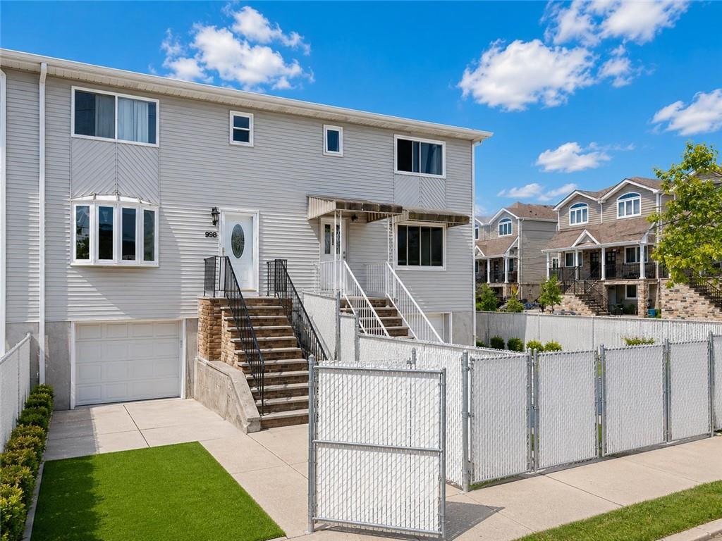 998 Olympia Boulevard Midland Beach Staten Island NY 10306
