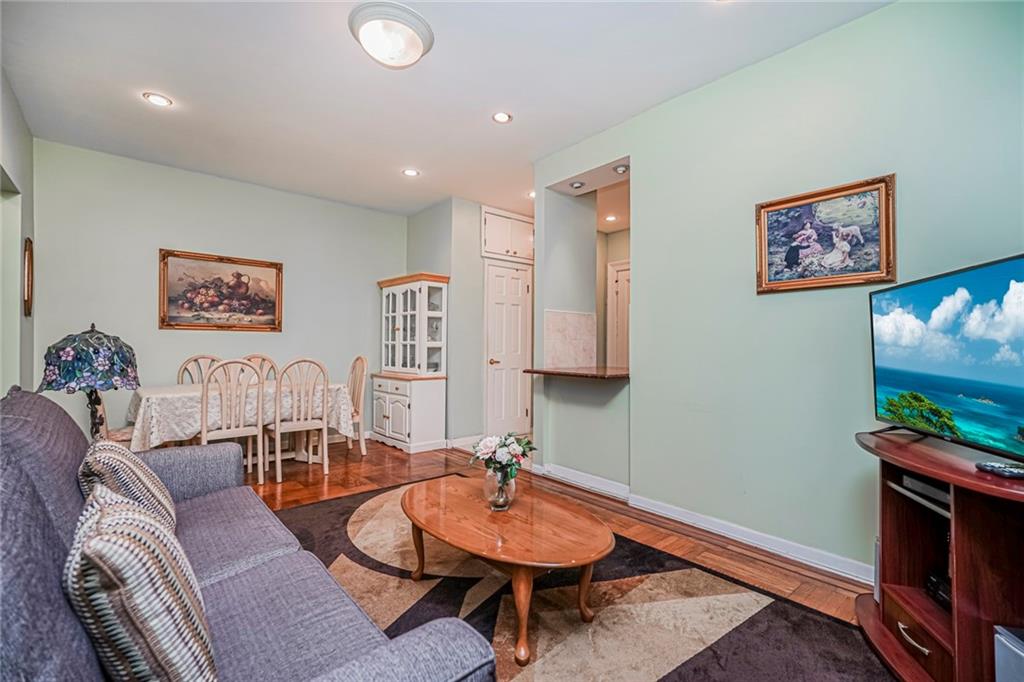 7609 4th Avenue Bay Ridge Brooklyn NY 11209