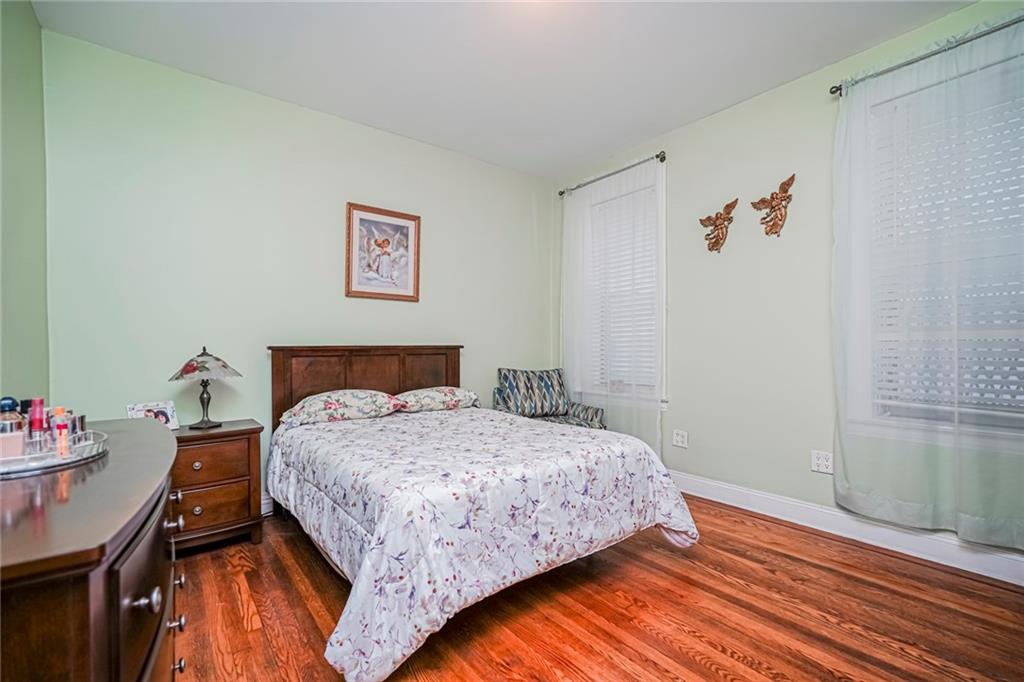 7609 4th Avenue Bay Ridge Brooklyn NY 11209