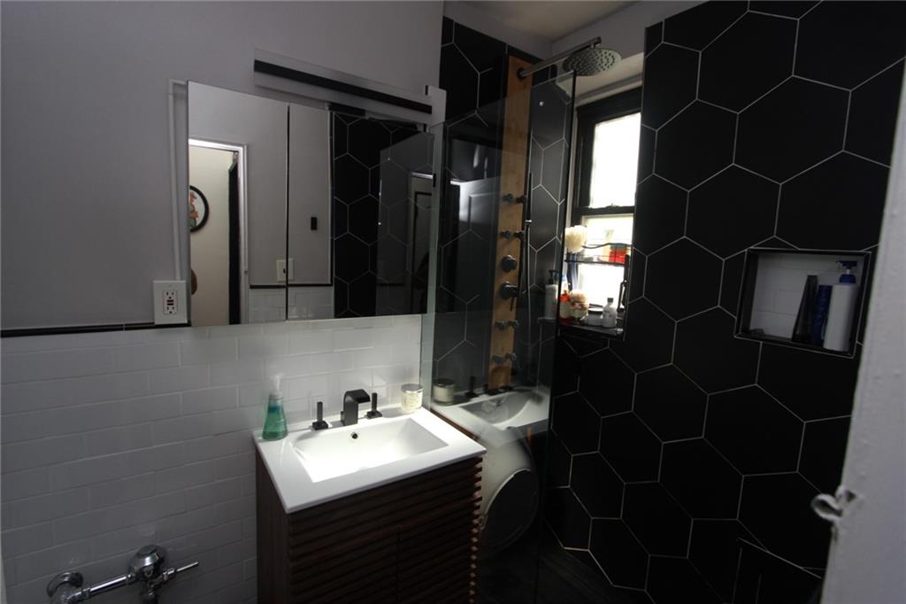 2229 Knapp Street Sheepshead Bay Brooklyn NY 11229