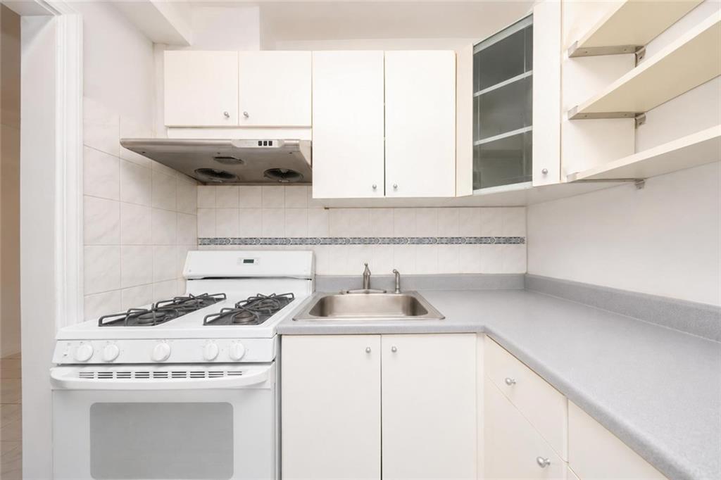 735 Avenue W Gravesend Brooklyn NY 11223