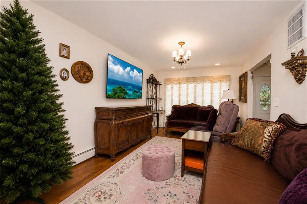 5886 Amboy Road Prince's Bay Staten Island NY 10309