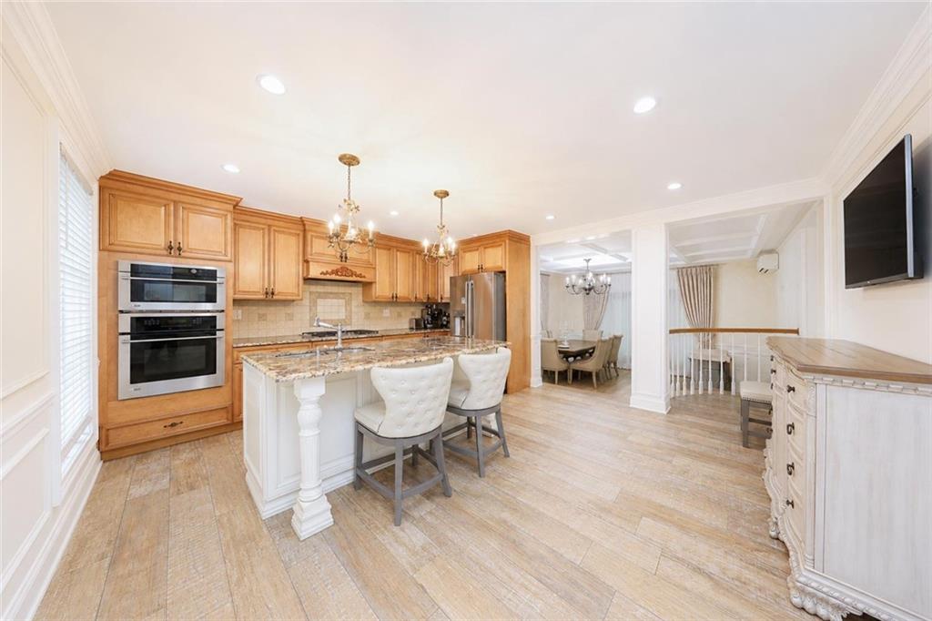 6475 Amboy Road Pleasant Plains Staten Island NY 10309