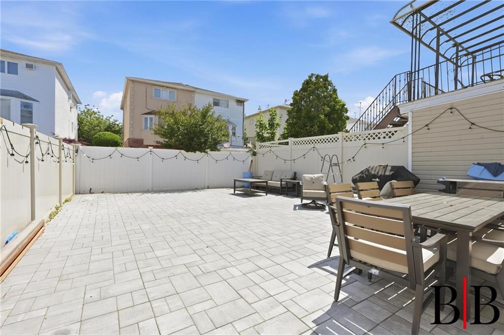 2433 East 71st Street Bergen Beach Brooklyn NY 11234