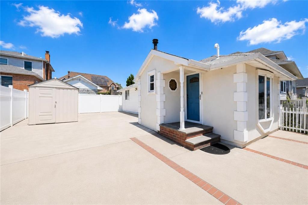 21 Seafoam Street Midland Beach Staten Island NY 10306