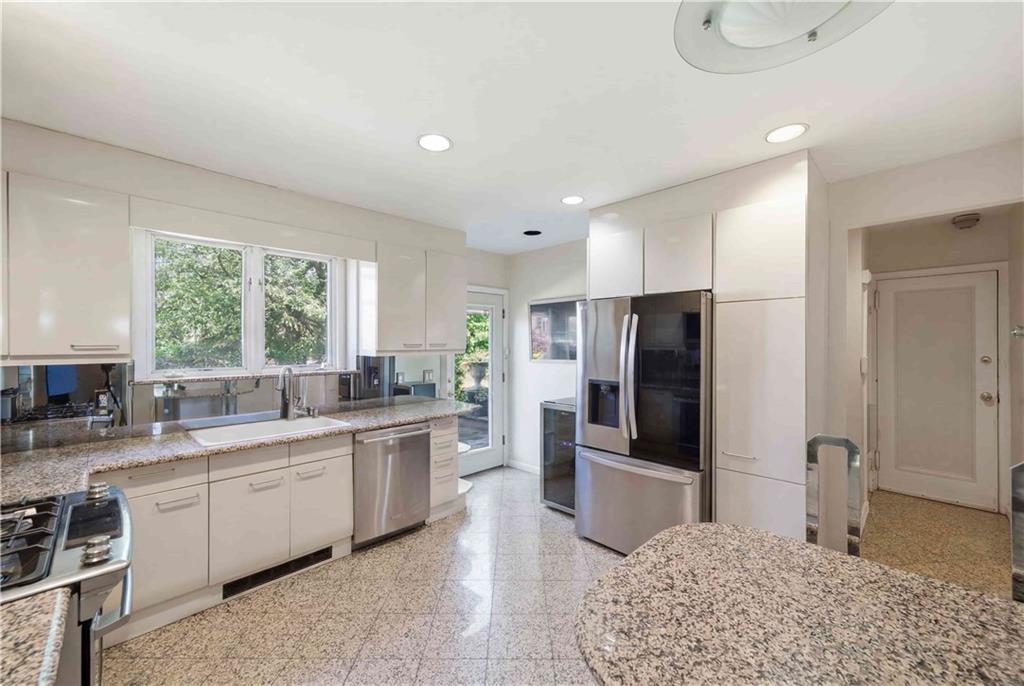187 Beach 136th Street Belle Harbor Rockaway Park NY 11694