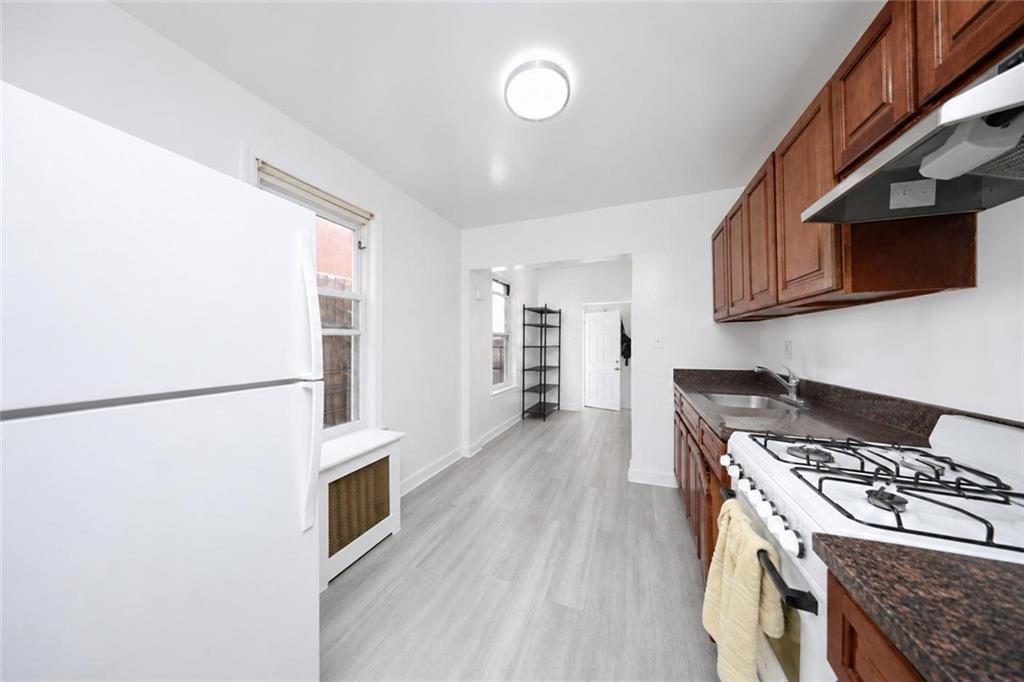 33 Avenue U Gravesend Brooklyn NY 11223