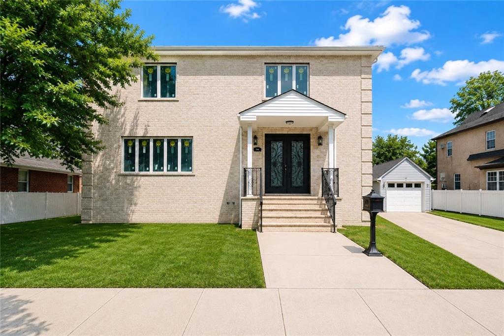 544 Falcon Avenue Oakwood Staten Island NY 10306