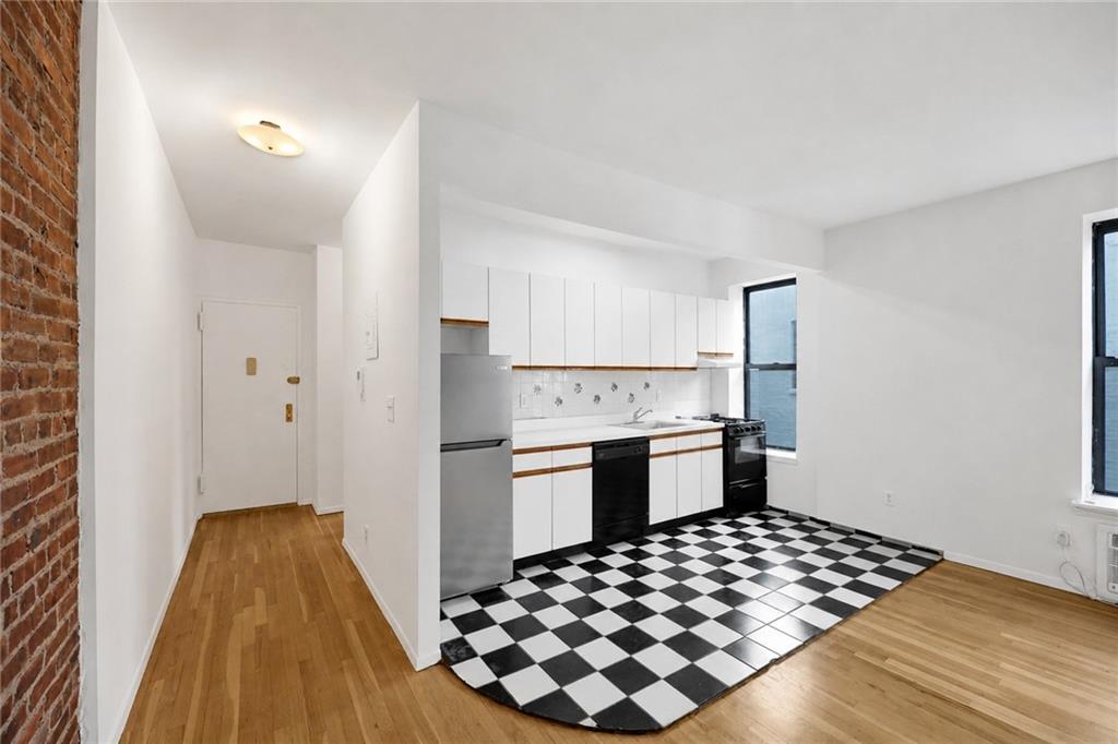 415 Avenue C Kensington Brooklyn NY 11218