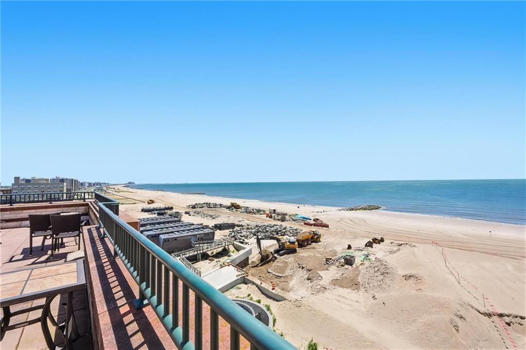 136 Beach 117th Street Rockaway Park Rockaway Park NY 11694