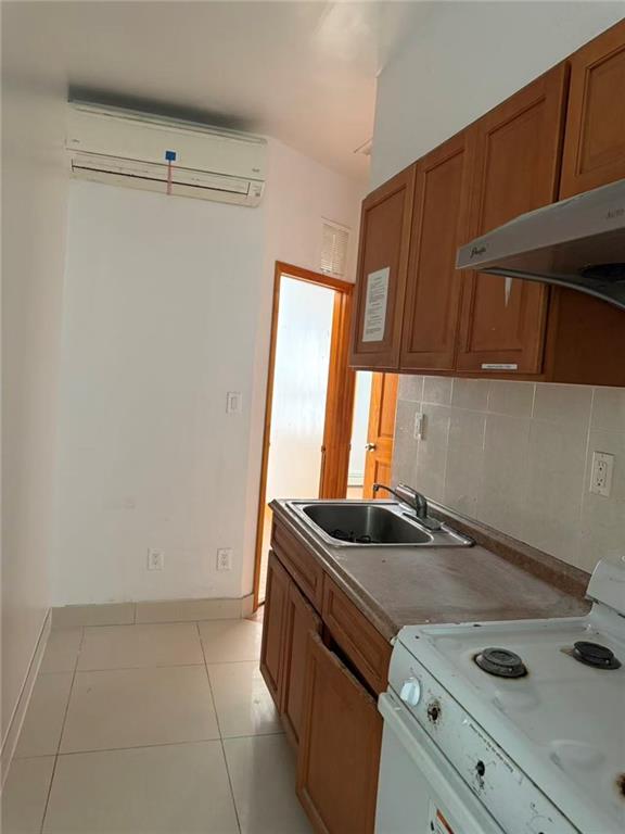 844 39th Street Sunset Park Brooklyn NY 11232
