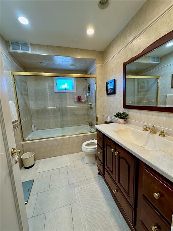 8701 Colonial Road Bay Ridge Brooklyn NY 11209