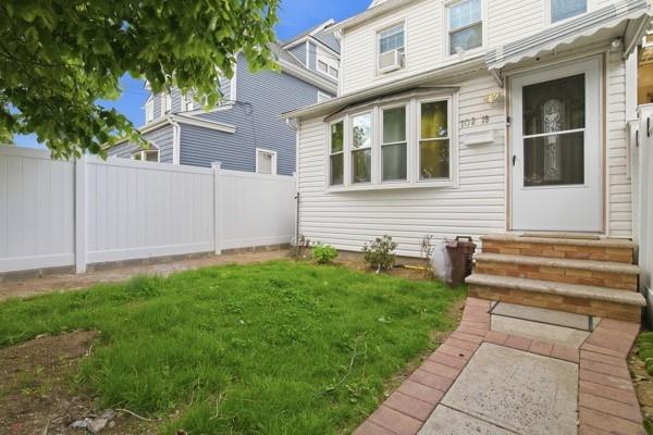 10219 213th Street Queens Village Queens Village NY 11429