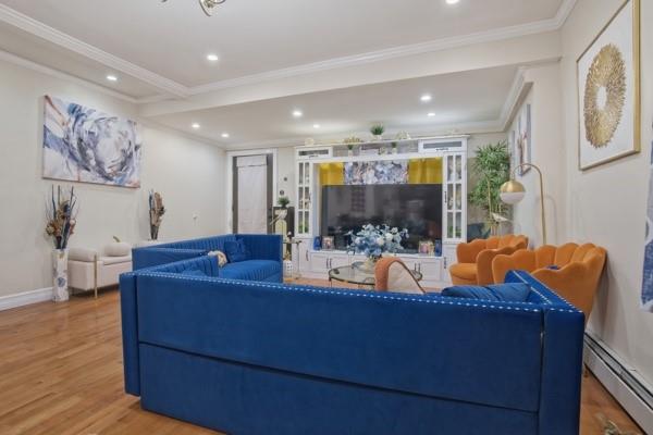 10219 213th Street Queens Village Queens Village NY 11429
