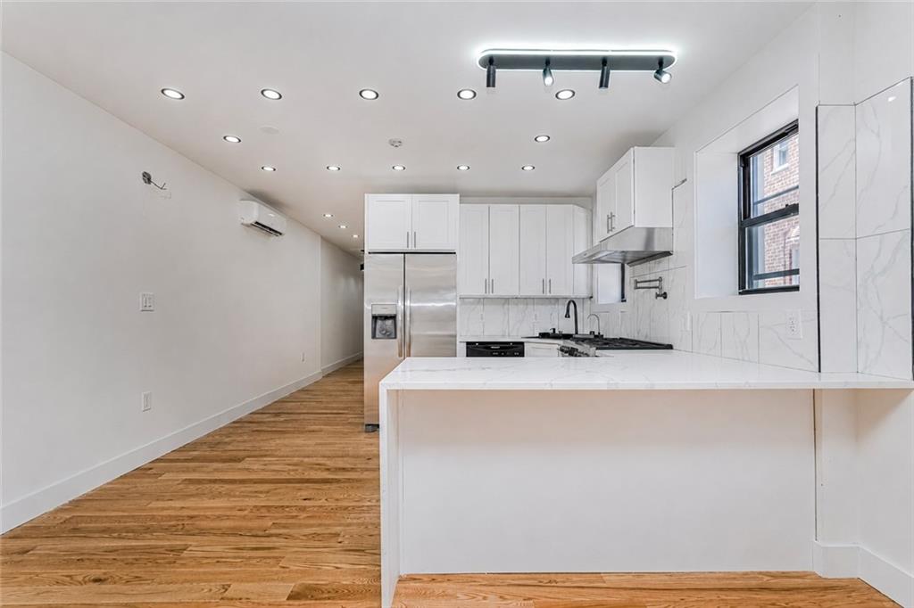 994 East 54th Street East Flatbush East Flatbush NY 11234