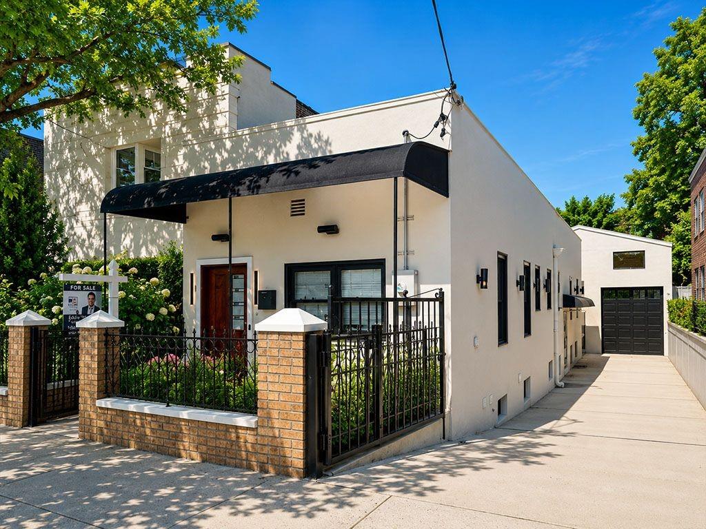 994 East 54th Street East Flatbush East Flatbush NY 11234