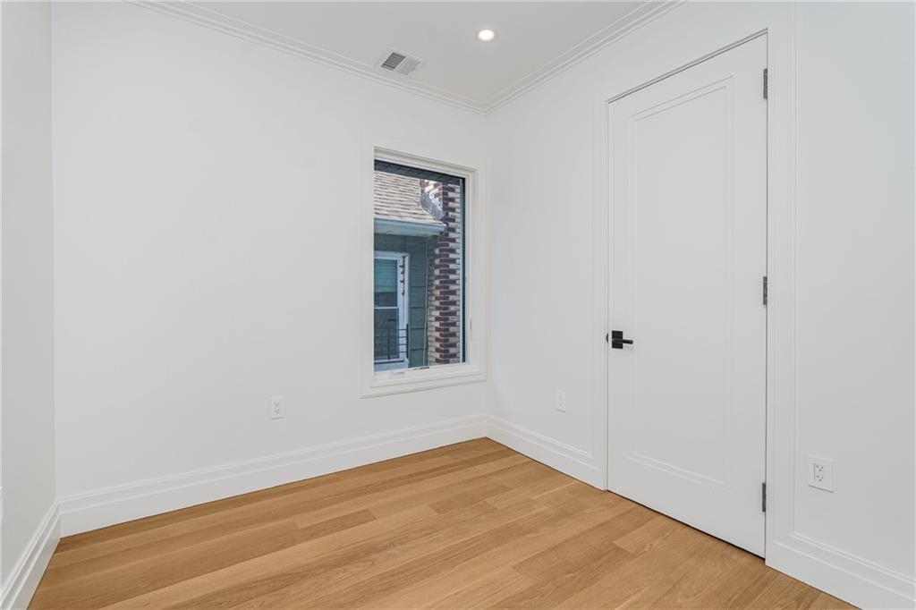 1819 East 24th Street Madison Brooklyn NY 11229